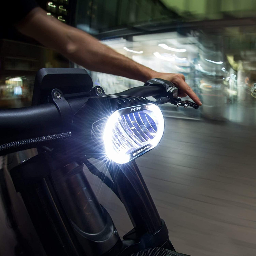 Supernova Unisex – Adult's M99 Pro Bicycle Light, Black, 1100-1600 Lumen