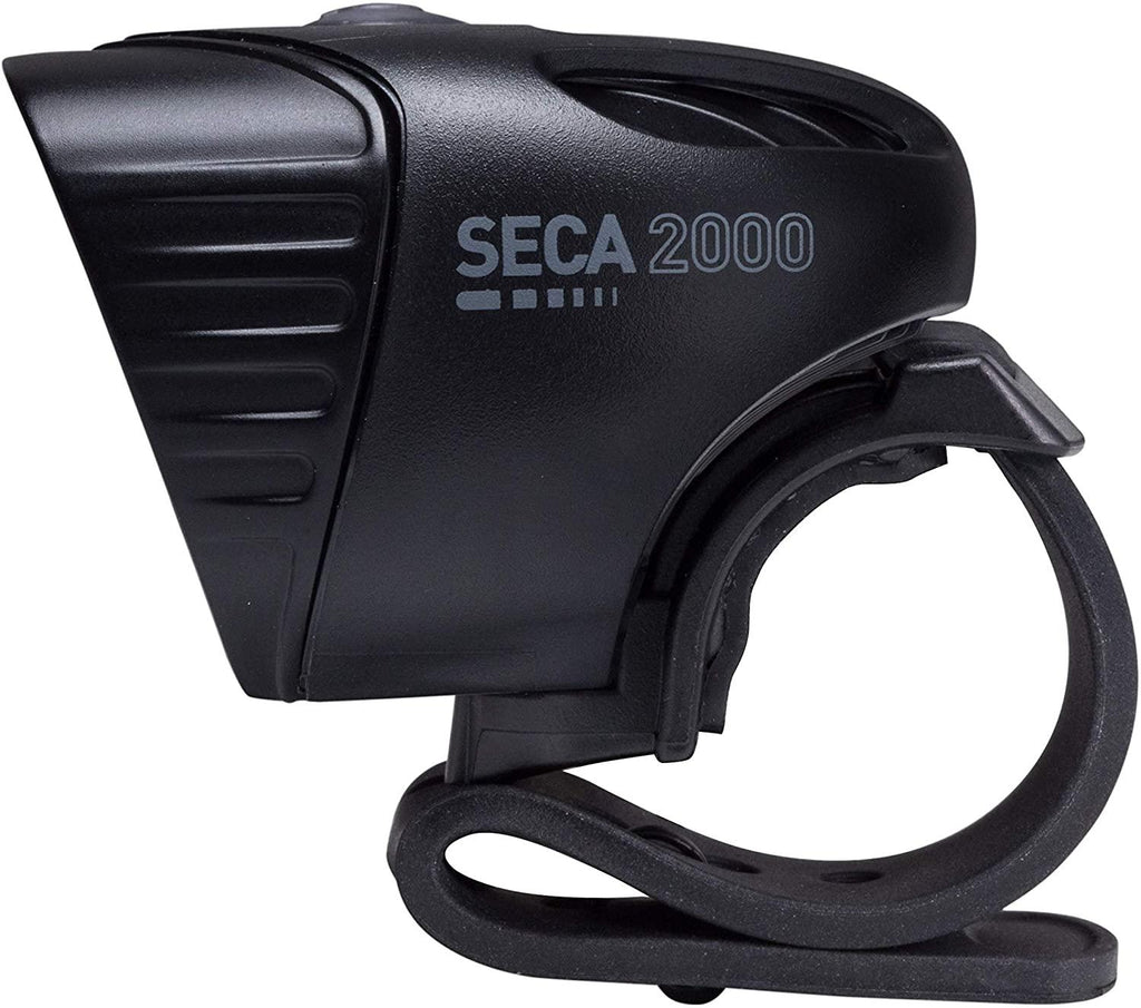 Light & Motion Seca Race 2000, Light up The Trail with 2000 lumens of Power. Patented Optics and a Combination of spot + Wide-Flood Beams Allow The Rider to Push Their Limits in Any Terrain.