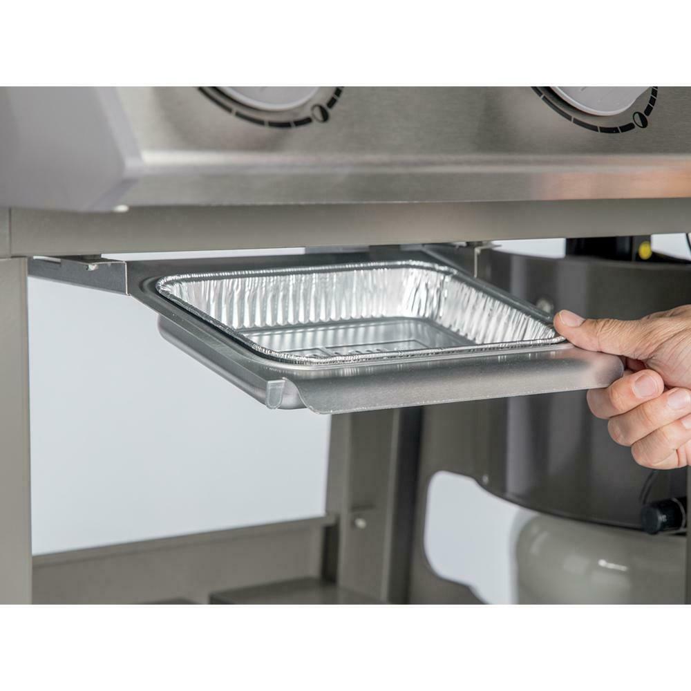 Propane Gas Grill 3-Burner  Steel Warming Rack 2-Wheels Black