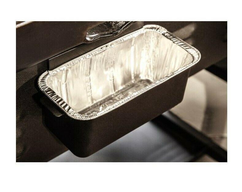 Griddle CooStation Adventure Ready 2-Burner 28" Folding and LocLeg NEW