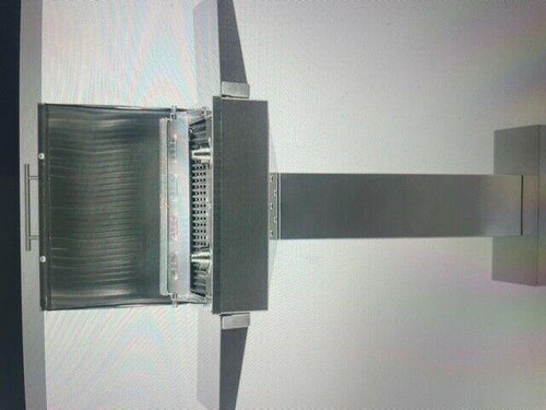 18-Inch -In / Portable 1300 Watt Electric Grill On Patio